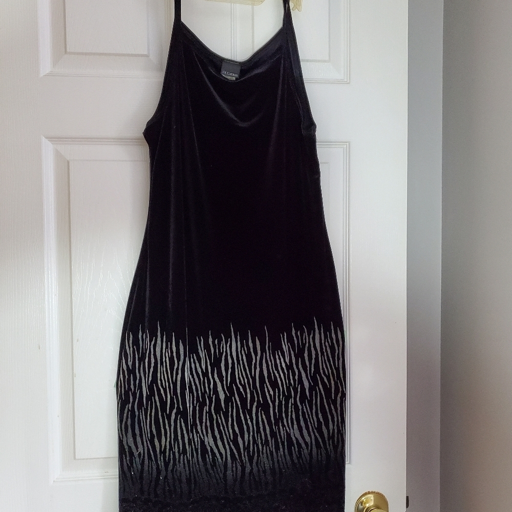 Sleeveless midi dress size 6